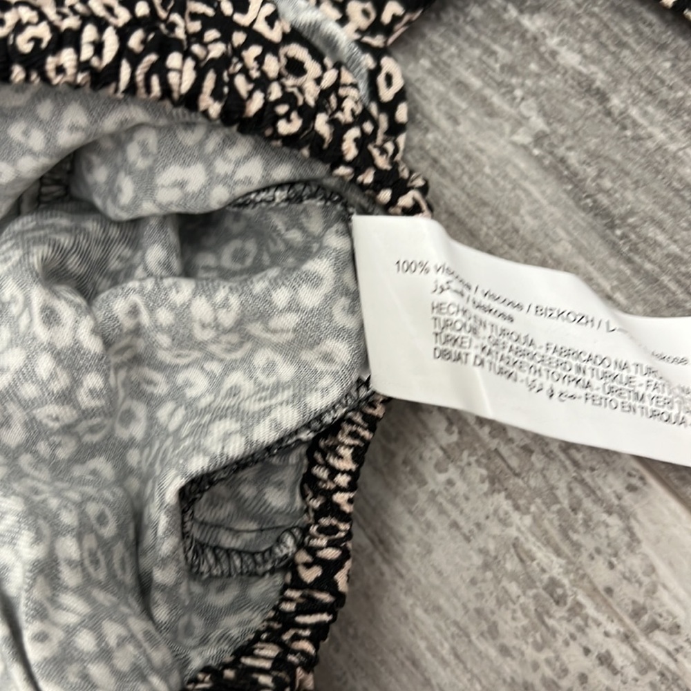 Zara Printed Ruffled Blouse - Picture 6 of 7